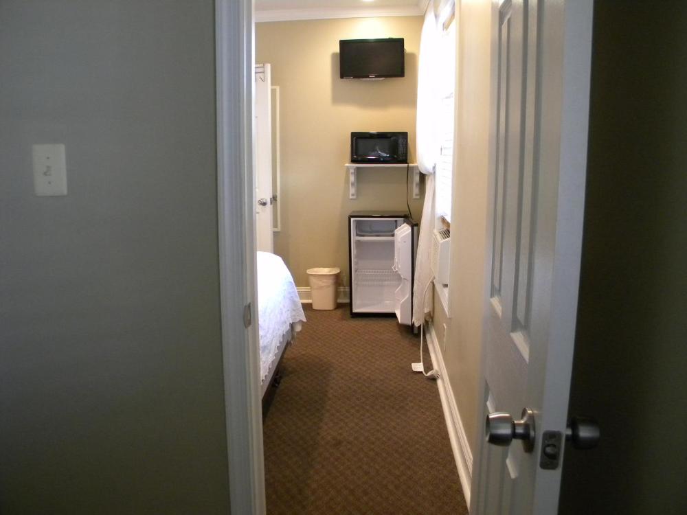 Queen Room with Two Queen Beds interior